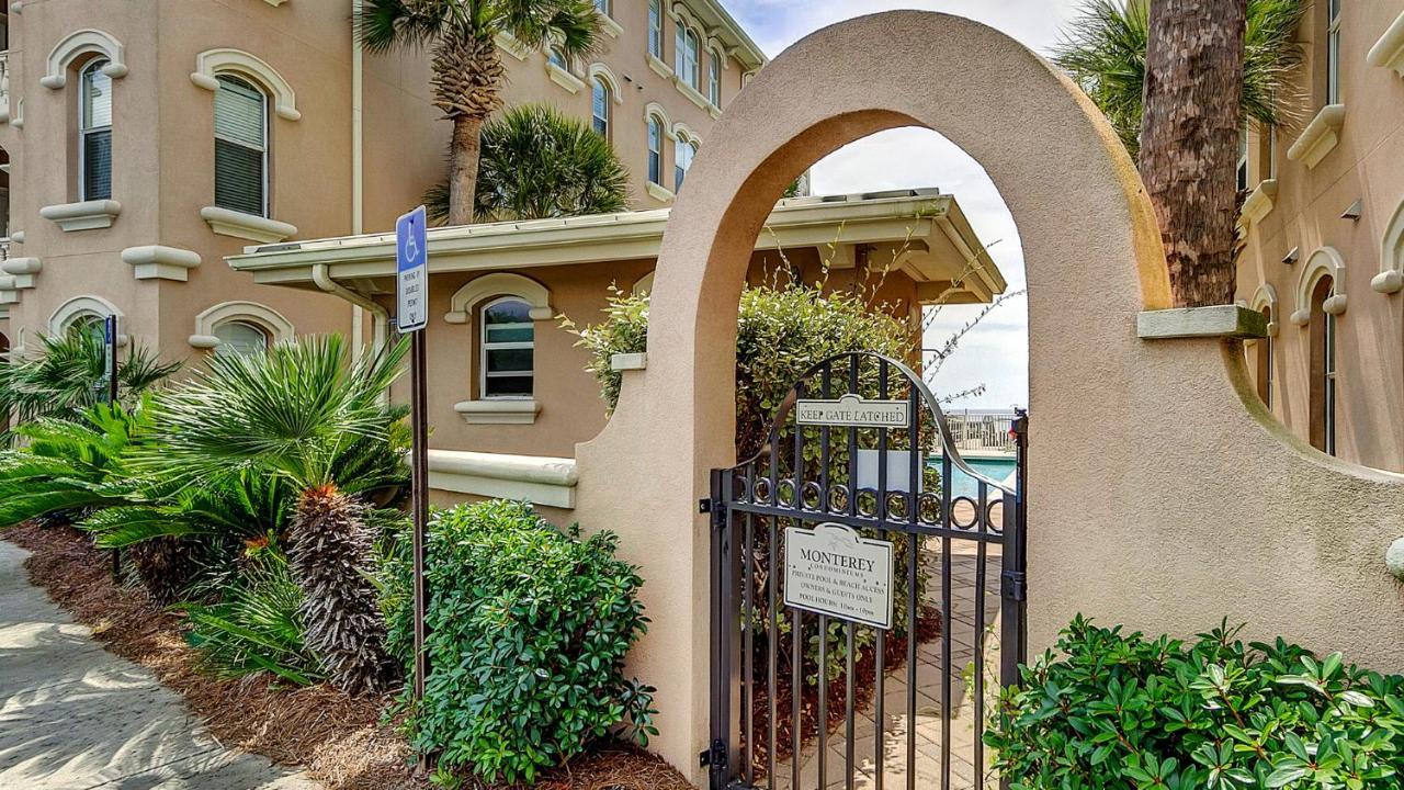 Monterey B302 Holiday home *